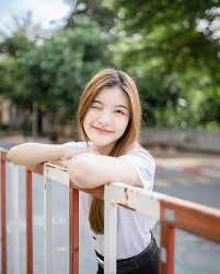 Bokep Hijab Terbaru - Laura Mendesah Keenakan Diewe Pacar